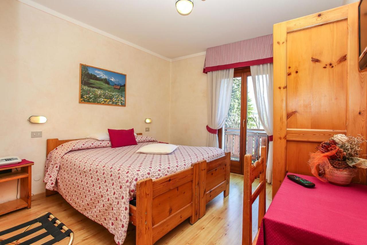Albergo Adele 보르미오 외부 사진