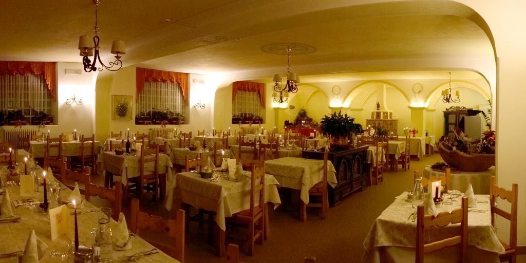 Albergo Adele 보르미오 외부 사진