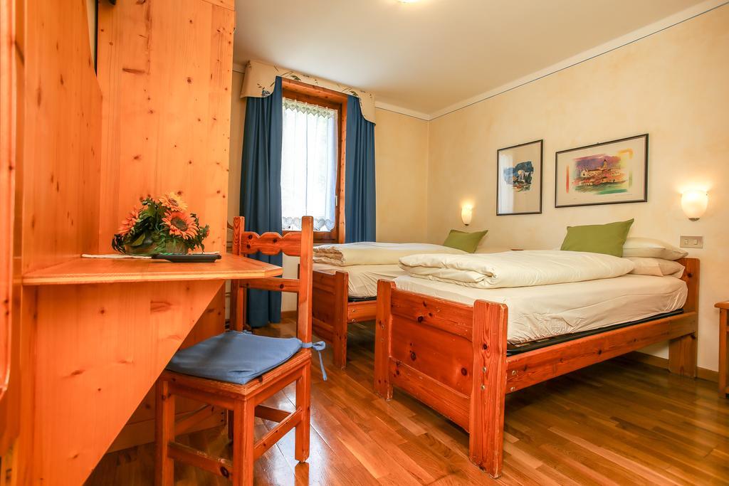 Albergo Adele 보르미오 외부 사진