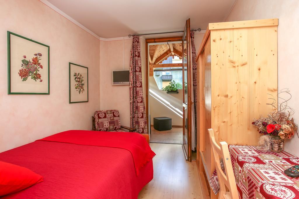 Albergo Adele 보르미오 외부 사진