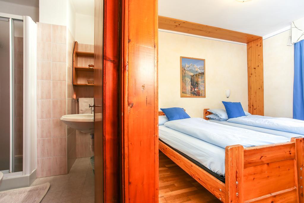Albergo Adele 보르미오 외부 사진